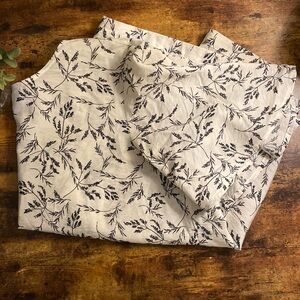 Target Top with Wide Sleeves